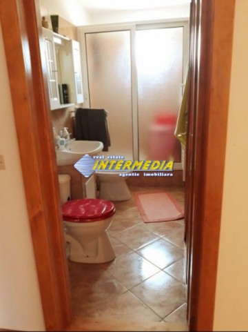 apartament-cu-2-camere-de-inchiriat-3