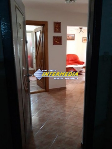 apartament-cu-2-camere-de-inchiriat-4
