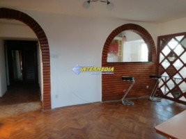 apartament-3-camere-decomandat-finisat-si-mobilat-de-vanzare-ultracentral-in-centru-9