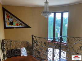 casa-vila-pm-cu-teren-12-ari-aproape-de-centrul-orasului-id-21553-2