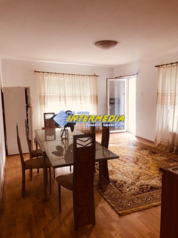 apartament-cu-1-camera-la-casa-de-inchiriat-zona-cetate-mobilat-si-utilat-complet-13