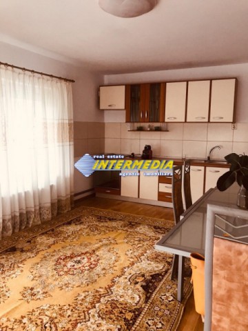 apartament-cu-1-camera-la-casa-de-inchiriat-zona-cetate-mobilat-si-utilat-complet-11