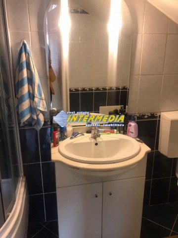garsoniera-finisata-mobilata-utilata-de-vanzare-in-cetate-zona-bulevard-20