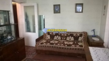 apartament-2-camere-de-vanzare-cetate-etaj-1