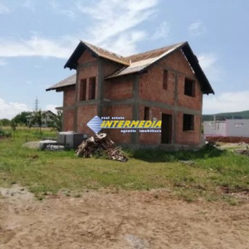 casa-noua-de-vanzare-la-rosu-in-alba-iulia