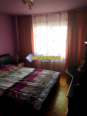 apartament-3-camere-zona-centru-pozitie-buna-3