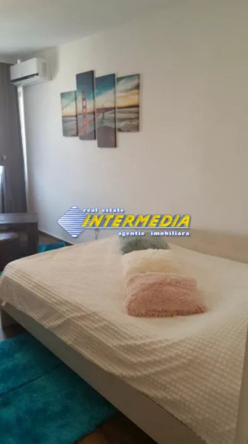 apartament-2-camere-decomandat-de-vanzare-cetate-2