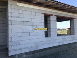 casa-noua-de-vanzare-la-rosu-in-alba-iulia-cu-geamuri-termopan-9