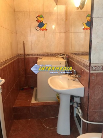apartament-4-camere-decomandat-etaj-intermediar-in-centru-alba-iulia-13