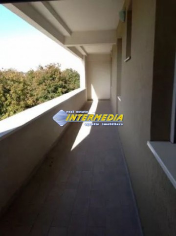 2-camere-de-vanzare-centru-bloc-nou-etaj-2-7