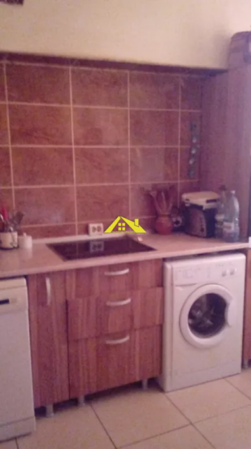 vand-apartament-4-camere-ampoi-1-2