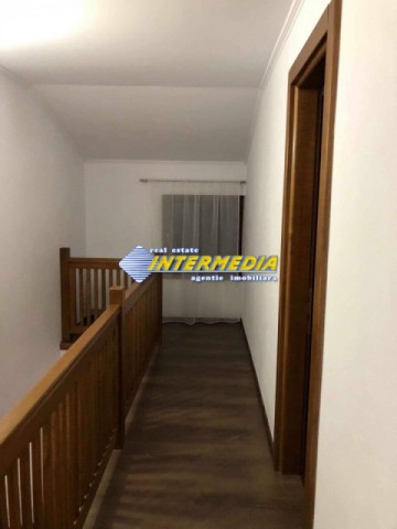 casa-complet-mobilata-si-utilata-de-inchiriat-ampoi-3-alba-iulia-13
