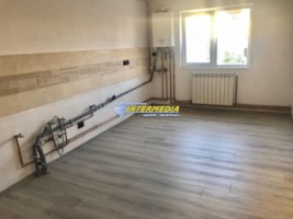 apartament-2-camere-decomandat-si-finisat-de-vanzare-zona-stadion-10