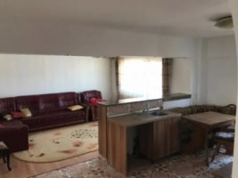 apartament-4-camere-decomandat-mobilat-1