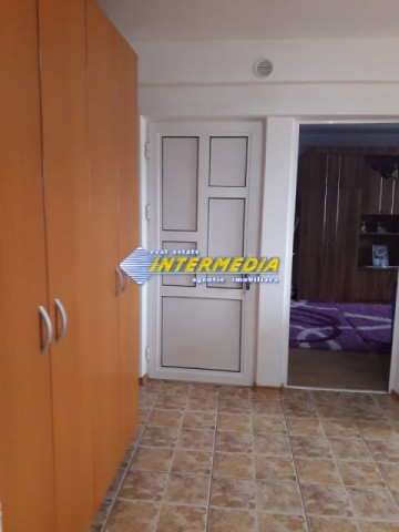 apartament-2-camere-decomandat-de-vanzare-ampoi-3-4
