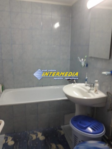 apartament-2-camere-decomandat-de-vanzare-ampoi-3-9