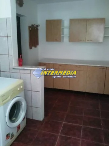 2-camere-de-vanzare-mobilat-si-utilat-in-cartierul-cetate-1