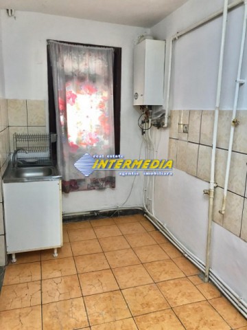 2-camere-de-vanzare-in-cetate-etaj-1-alba-iulia-2