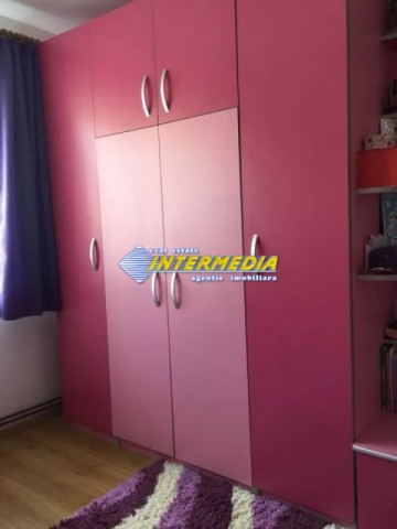 apartament-2-camere-decomandat-de-vanzare-cetate-etaj-1-9