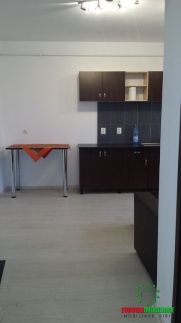 apartament-2-camere-de-inchiriat-in-selimbar-zona-mall-3