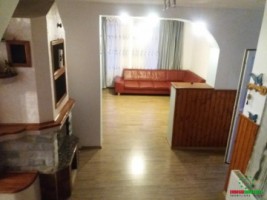casa-singur-in-curte-de-vanzare-zona-piata-cluj