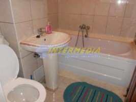 apartament-2-camere-de-inchiriat-alba-iulia-cetate-pe-bulevard-1