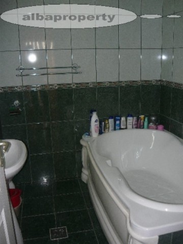 apartament-cu-3-camere-de-vanzare-in-alba-alba-iulia-2