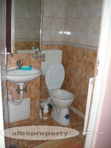 apartament-cu-3-camere-de-vanzare-in-alba-alba-iulia-3