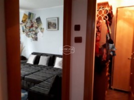 apartament-3-camere-zona-calea-nationala-stejari-1