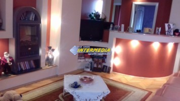 apartament-4-camere-de-vanzare-in-alba-iulia-zona-cetate-1