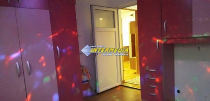 apartament-2-camere-decomandat-de-vanzare-cetate-etaj-1-2