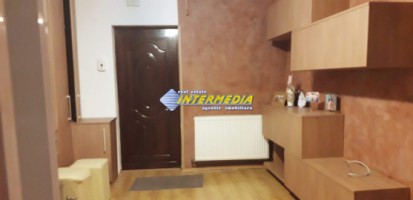 apartament-2-camere-decomandat-de-vanzare-cetate-etaj-1-1
