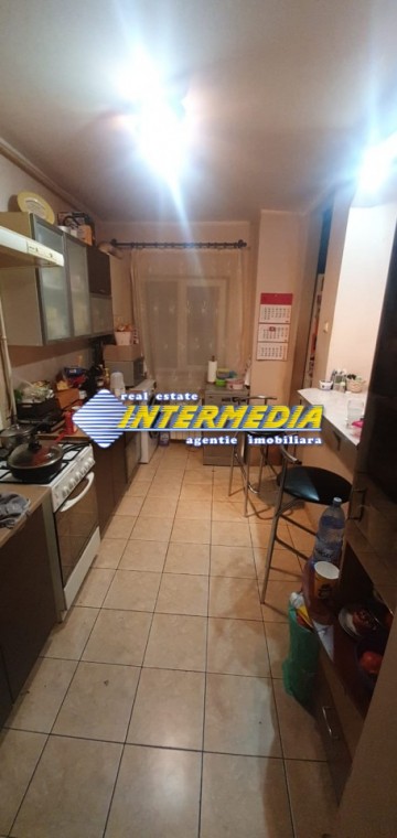 apartament-3-camere-de-vanzare-in-alba-iulia-zona-cetate-9