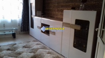 apartament-3-camere-decomandat-de-vanzare-cetate-1