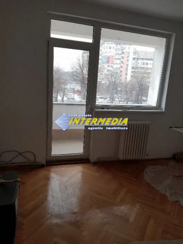 apartament-2-camere-de-vanzare-centru-4