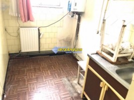 2-camere-de-vanzare-in-cetate-etaj-3-alba-iulia-9