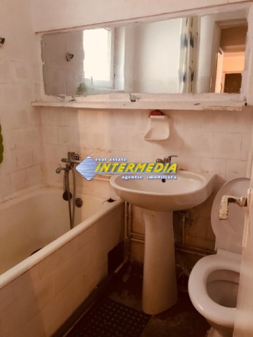 2-camere-de-vanzare-in-cetate-etaj-3-alba-iulia-11