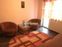 apartament-2-camere-de-vanzare-in-cetate-zona-bulevard-etaj-1-8