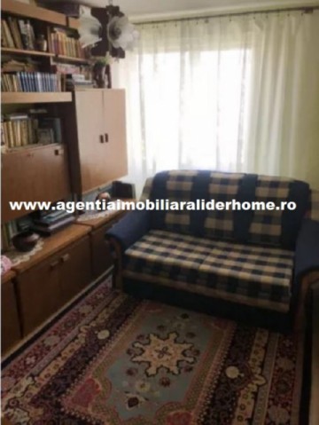 apartament-4-camere-zona-liceului-mihai-eminescu-5
