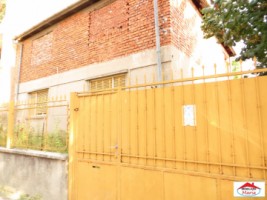 casa-cu-etaj-si-teren-10-ari-titulescu-id-21538