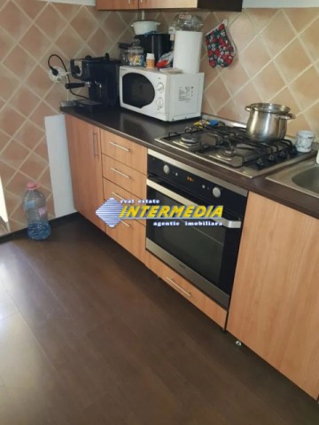 apartament-2-camere-de-vanzare-cetate-mobilat-etaj-2-2