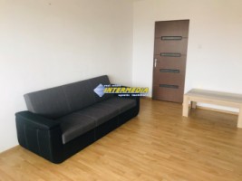 apartament-3-camere-de-inchiriat-centru-mobilat-250-euro-4