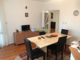 casa-pm-noua-de-vanzare-in-cetate-alba-iulia-imprejmuita-si-finisata-cu-toate-utilitatile-si-720-mp-teren-3