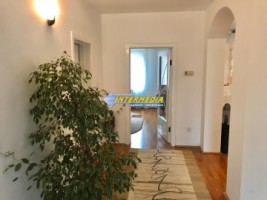 casa-pm-noua-de-vanzare-in-cetate-alba-iulia-imprejmuita-si-finisata-cu-toate-utilitatile-si-720-mp-teren-7