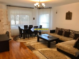 casa-pm-noua-de-vanzare-in-cetate-alba-iulia-imprejmuita-si-finisata-cu-toate-utilitatile-si-720-mp-teren-10