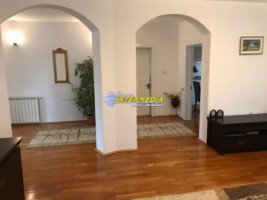 casa-pm-noua-de-vanzare-in-cetate-alba-iulia-imprejmuita-si-finisata-cu-toate-utilitatile-si-720-mp-teren-13