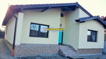 casa-de-vanzare-finisata-complet-cu-toate-utilitatile