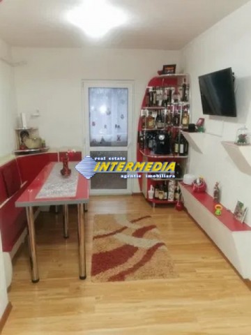 2-camere-decomandat-finisat-modern-mobilat-si-utilat-in-cetate-1