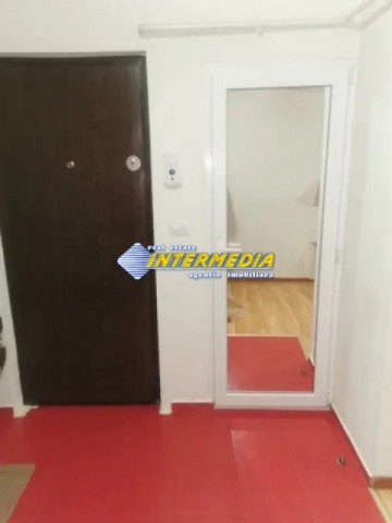 2-camere-decomandat-finisat-modern-mobilat-si-utilat-in-cetate-6