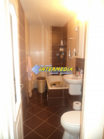 apartament-2-camere-decomandate-de-vanzare-in-alba-iulia-zona-cetate-mercur-mobilat-si-utilat-complet-17